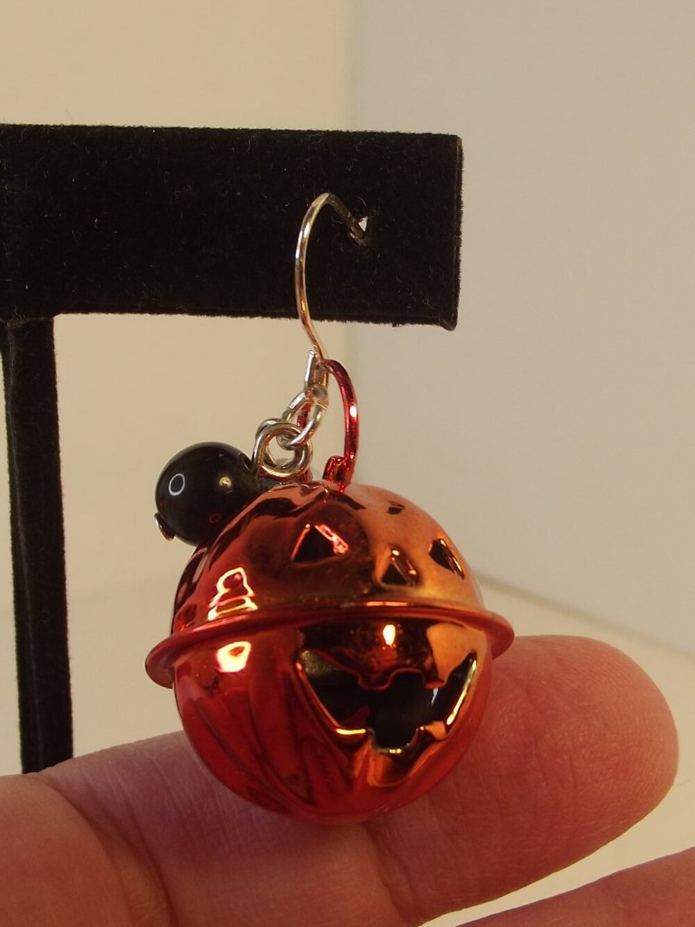 Earrings - Cute Pumpkin Jack-O-Lantern metal earrings Halloween